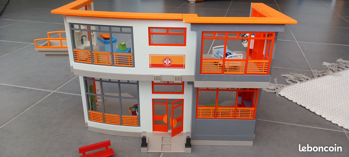 Hôpital playmobile (image 4)