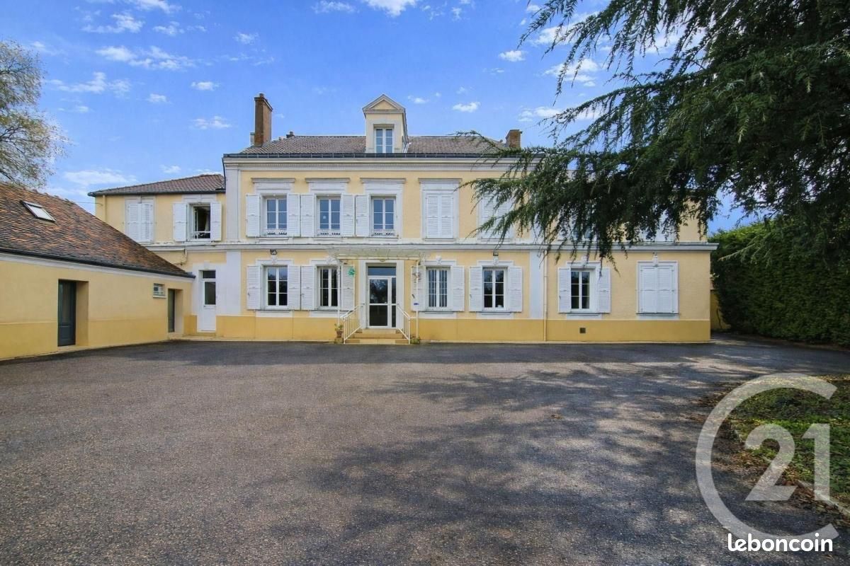 Appartement 3 pièces 54 m² · à Moissy-Cramayel · 54 m² · 135 000 €