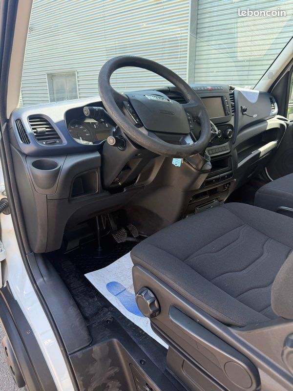 Iveco benne coffre JPM (image 5)