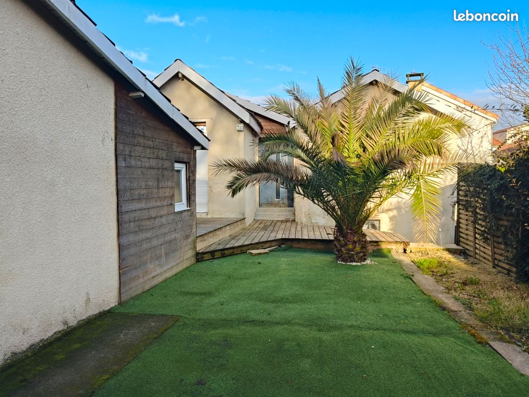 Maison 3 pièces 76 m² · à Angoulême · 76 m² · 780 €