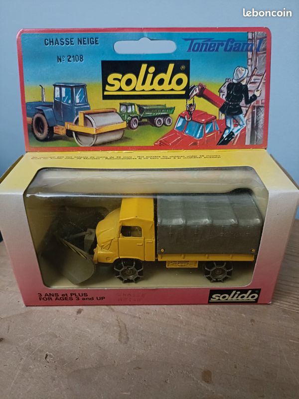 Le camion benne chasse neige jaune en miniature de Majorette au 1/50e