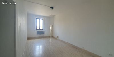 Appartement 5 pièces 115 m² · à Armaucourt · 115 m² · 525 €/mois