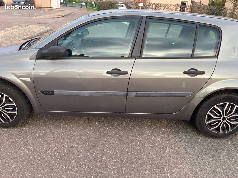 À vendre une Mégane II (image 2)