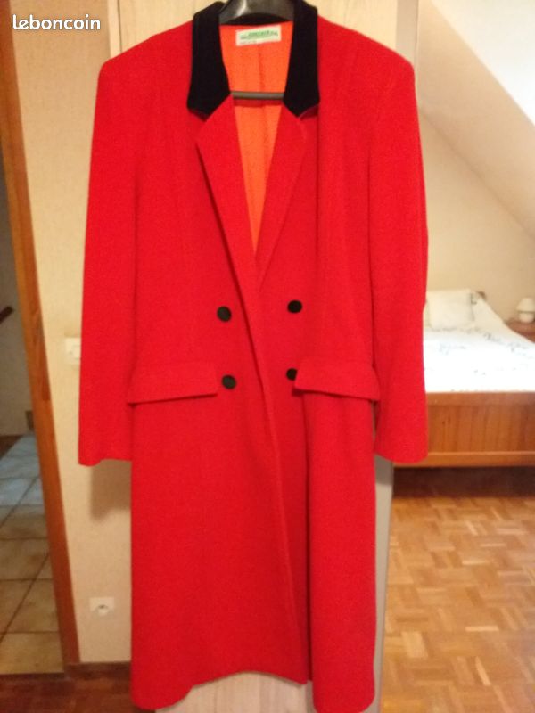 Vends Manteau rouge en laine (image 2)