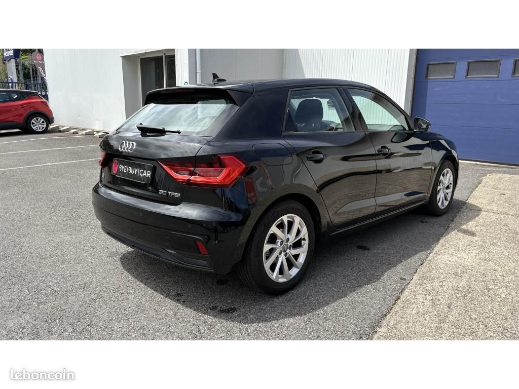 AUDI A1 Sportback - 1.0 30 TFSI 116ch Boite Auto Business line / Garantie 12 mois / Pneus AV neufs (image 3)