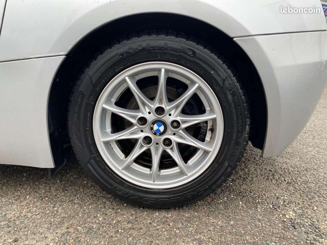 BMW Z4 ROADSTER - 2.5i - 192 (image 18)