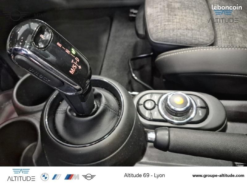 Mini Mini Cooper 136ch Edition Greenwich BVA7 (image 18)