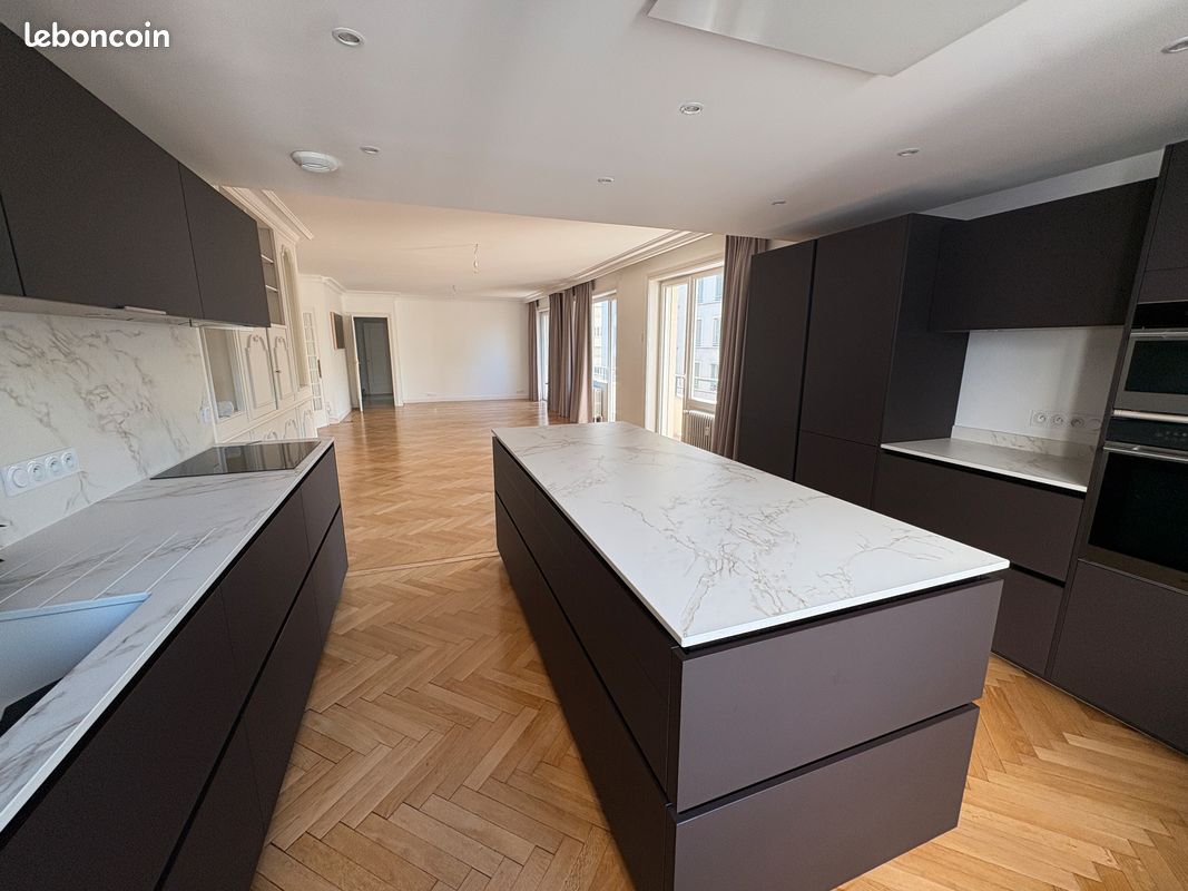 Appartement 6 pièces 170 m² · à Lyon · 170 m² · 1 130 000 €
