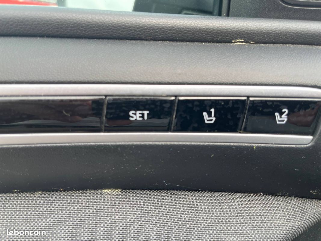 HYUNDAI Tucson 1.6 T-GDI 230 Hybrid BVA6 Executive (image 25)