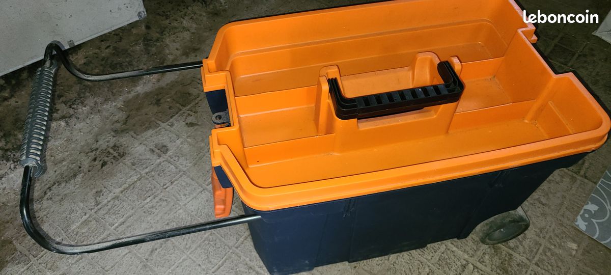 Caisse Servante à outils (image 2)