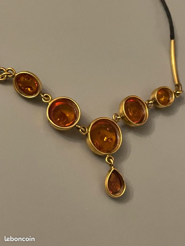 Collier Doré Ancien Avec Pierres Fantaisie - Longueur 31cm, Bijou Vintage Porté