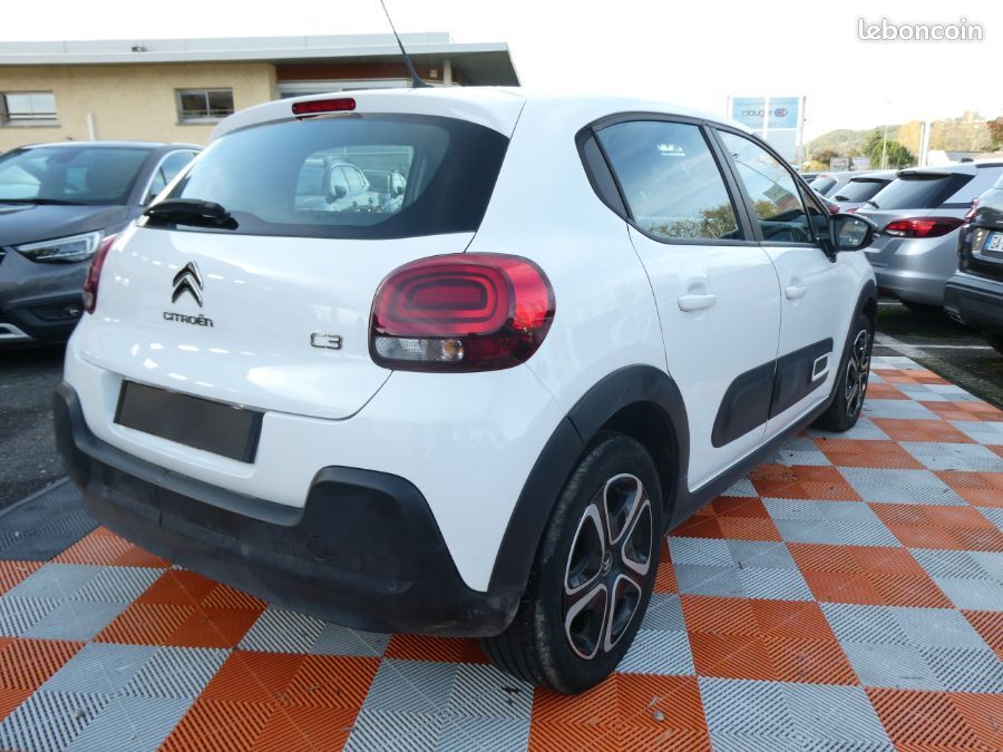 Citroën C3 Société 1.2 PureTech 83 Ph.2 FEEL NAV Radar 2PL 8950HT (image 9)