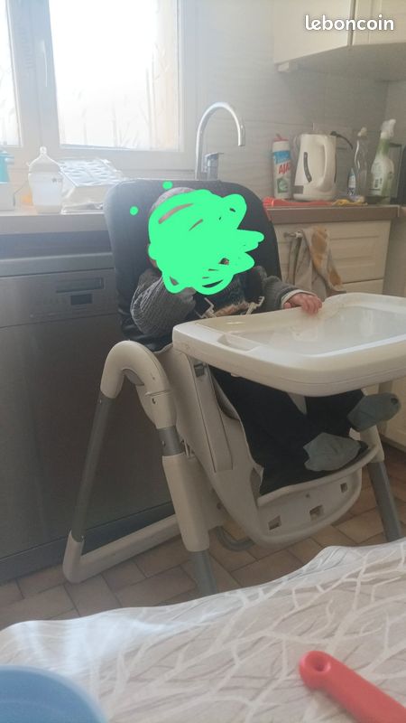 Chaise haute (image 2)