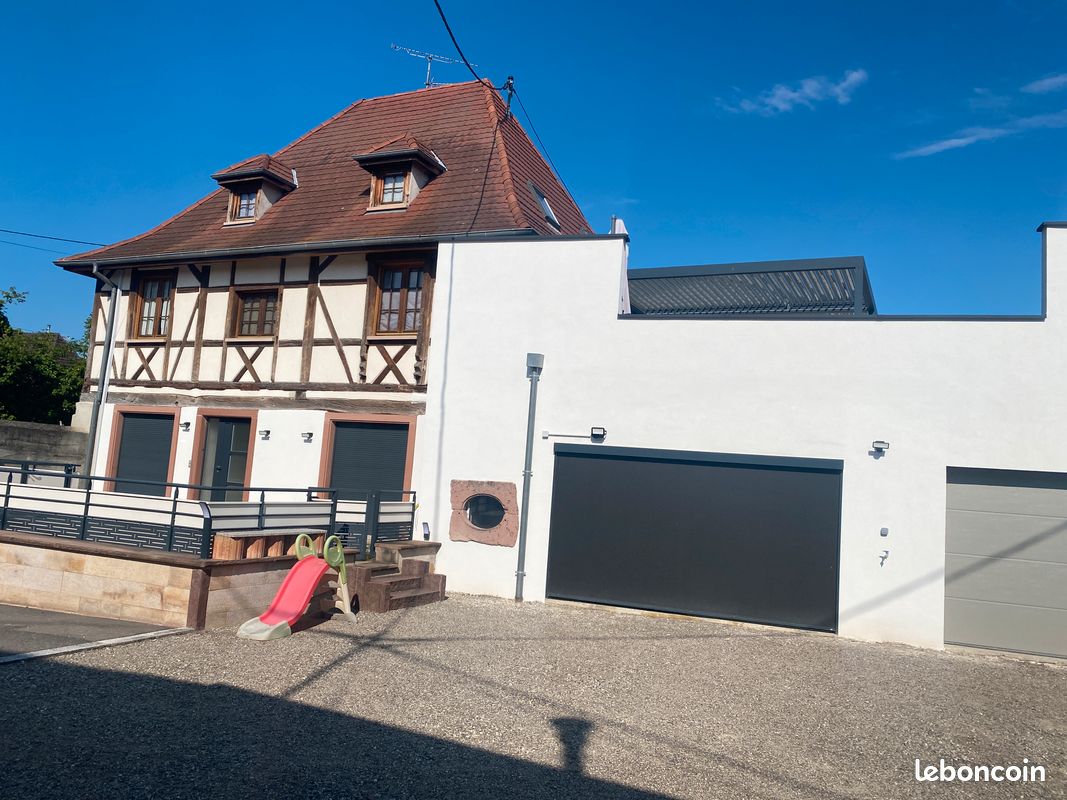 Maison 12 pièces 253 m² · à Sainte-Croix-en-Plaine · 253 m² · 669 000 €