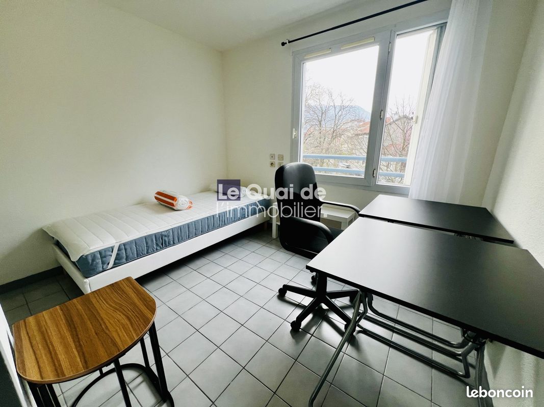 Appartement 1 pièce 14 m² · à Grenoble · 14 m² · 351 €/mois