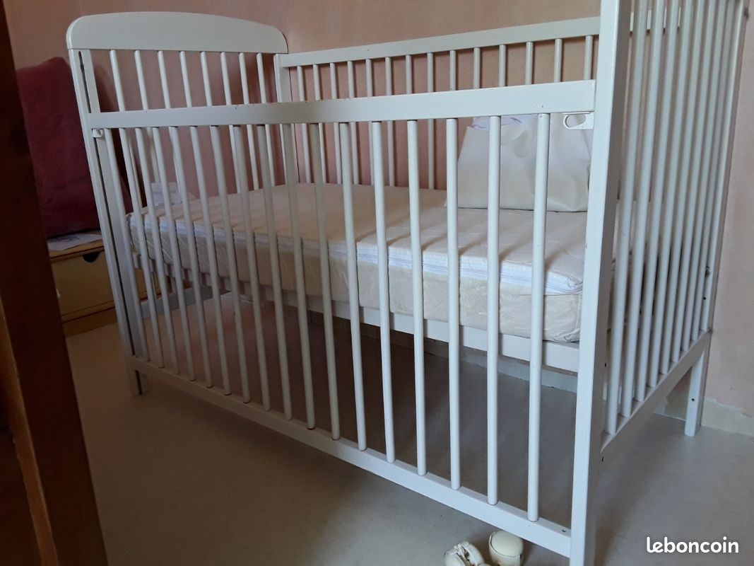 Lit bébé (image 2)