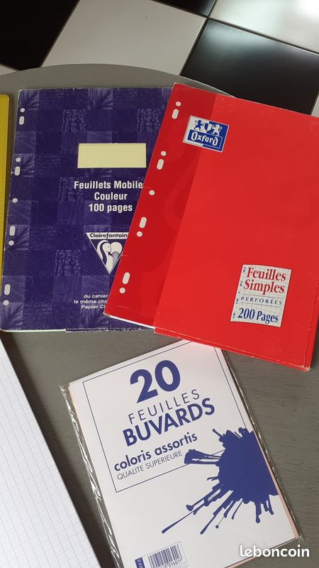 Lot fournitures scolaires (image 2)