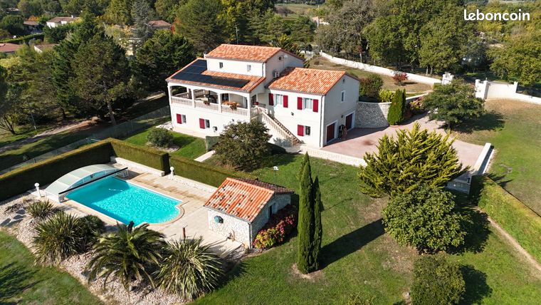 Maison 6 pièces 174 m²