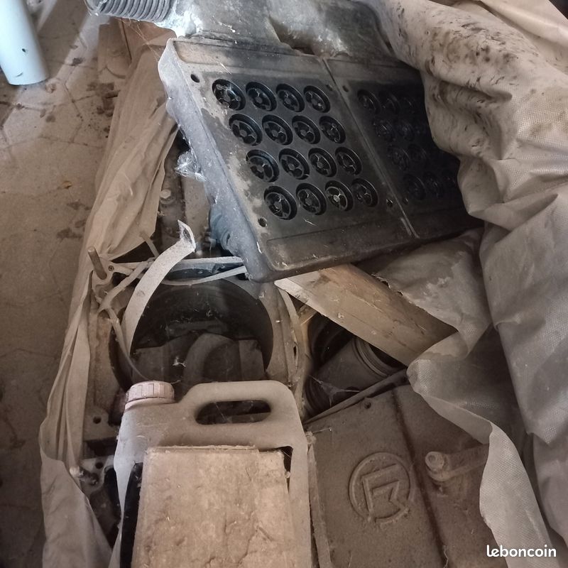 Fordson à moteur CLM (image 3)