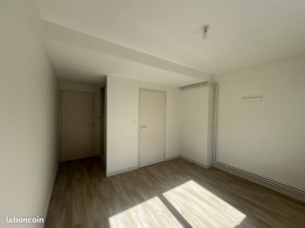 Appartement 4 pièces 99 m² (image 10)