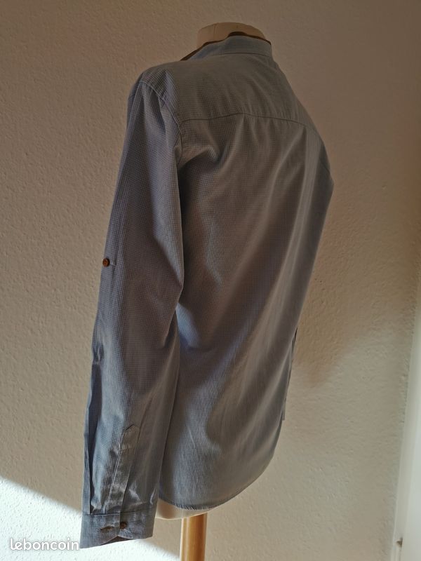 Chemise bleu clair Fred Perry taille L très bon état col et boutons très originaux (image 6)