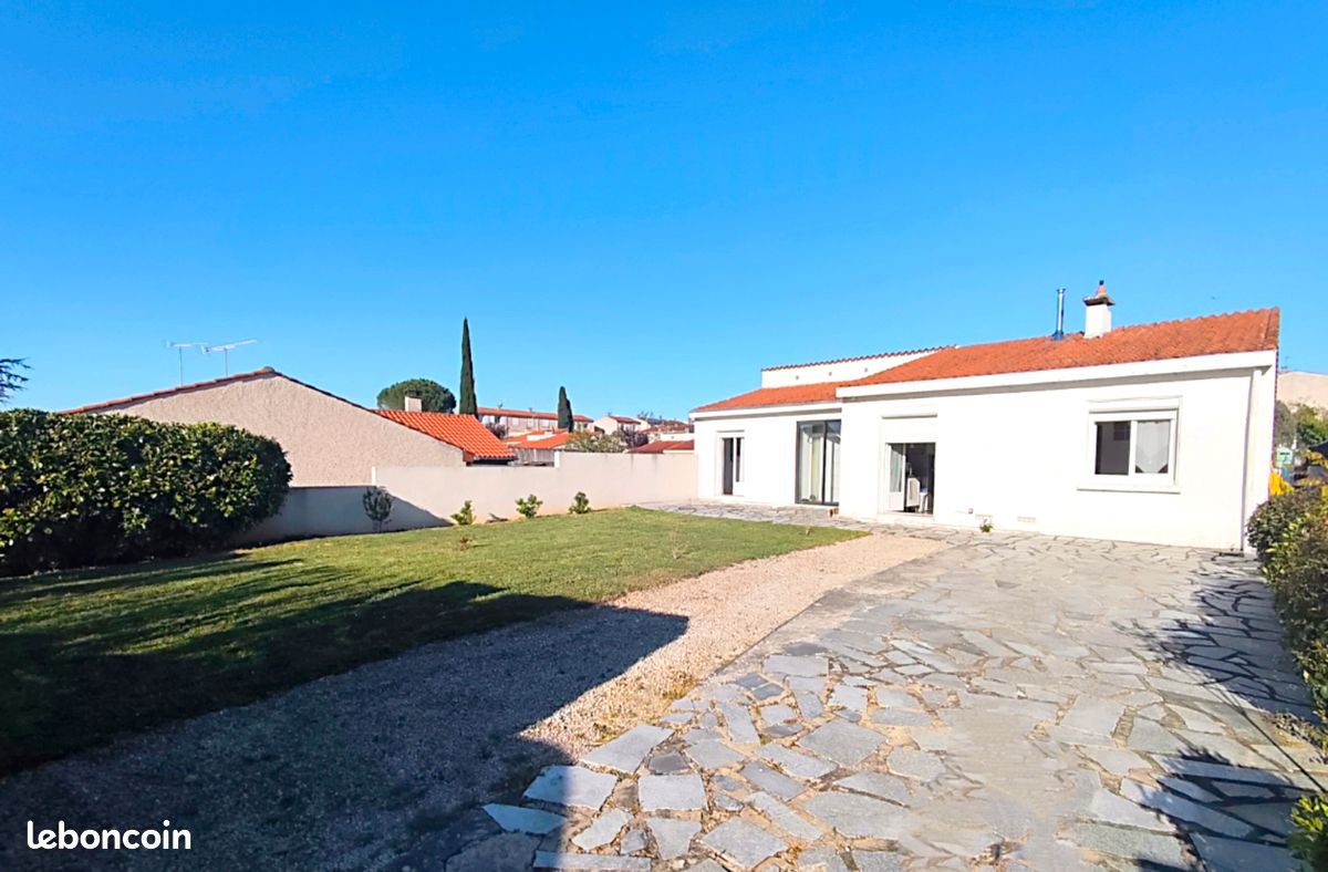 Maison 5 pièces 160 m² · à Castres · 160 m² · 250 000 €