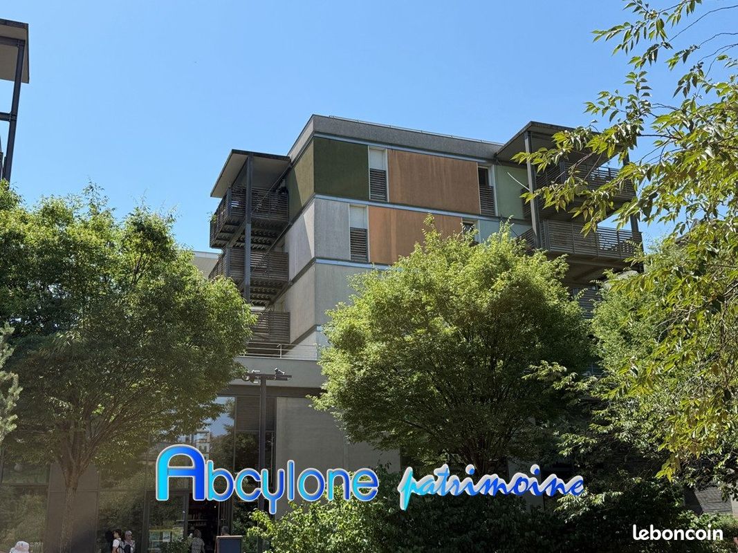Appartement 2 pièces 42 m² · à Grenoble · 42 m² · 180 000 €