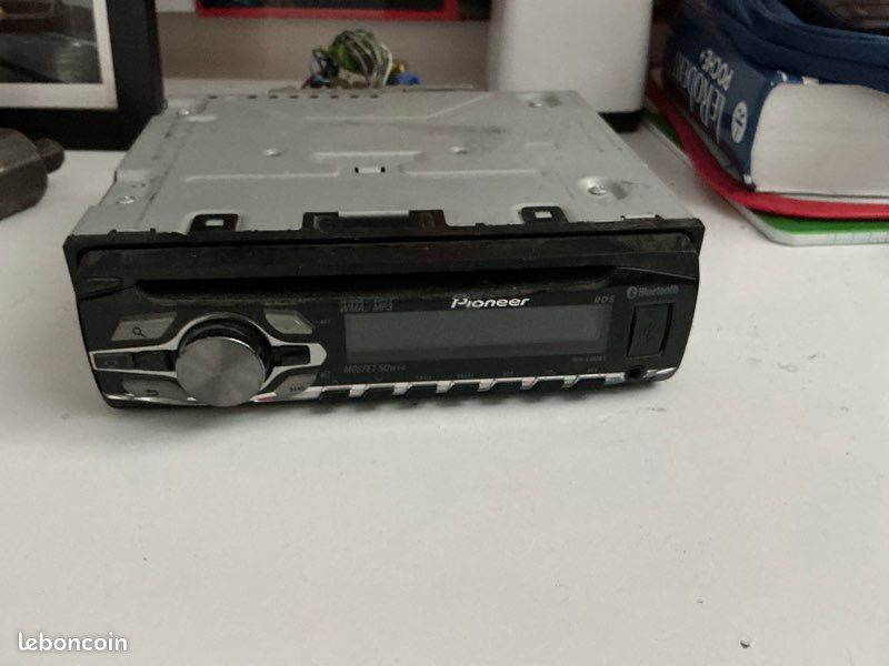 Autoradio Pioneer DEH-4400BT Bluetooth USB CD MP3 (image 2)