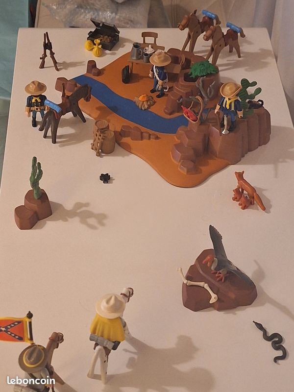 5 Figurines Playmobil Cavalerie Sudiste Butternut, Soldats Pour Chevalier, Pièces Détachées (occasion)