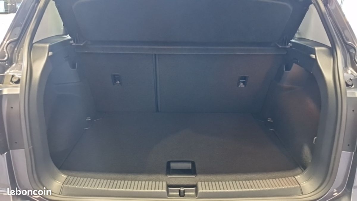 Volkswagen T-Cross 1.0 TSI 95 START/STOP BVM5 LIFE PLUS (image 16)