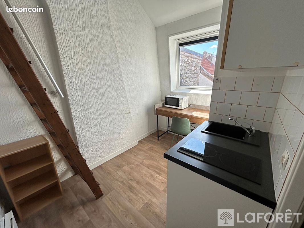 Appartement 2 pièces 10 m² · à Reims · 10 m² · 420 €
