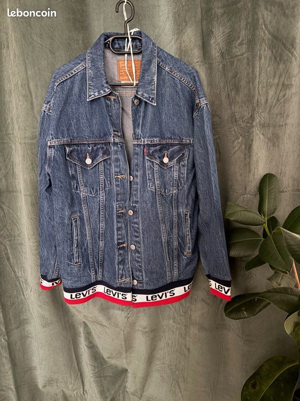 Veste En Jean Levi's Pour Femme Taille M - Bleu Délavé, Coupe Regular, Occasion En Très Bon état