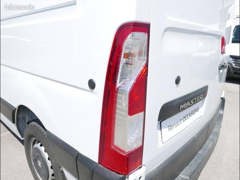 Renault Master Fg F3500 L2H2 2.3 Blue dCi 135ch Confort Euro6E (image 16)