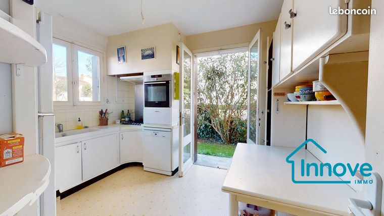 Maison 8 pièces 197 m² — 18