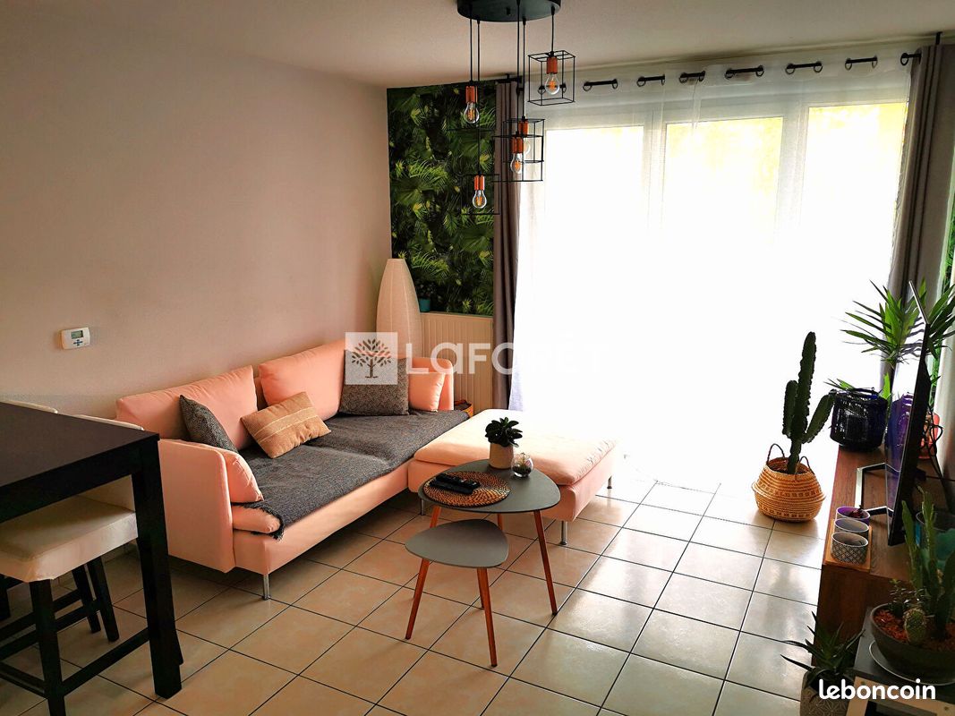 Appartement 2 pièces 45 m² · à Bourgoin-Jallieu · 45 m² · 700 €/mois