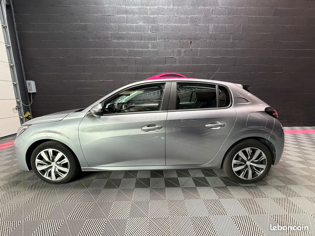 Peugeot 208 1.2 75i STYLE / DISTRIBUTION OK / ENTRETIEN PEUGEOT / BATTERIE NEUVE (image 2)