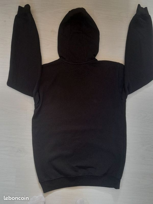 Pull à capuche (image 3)