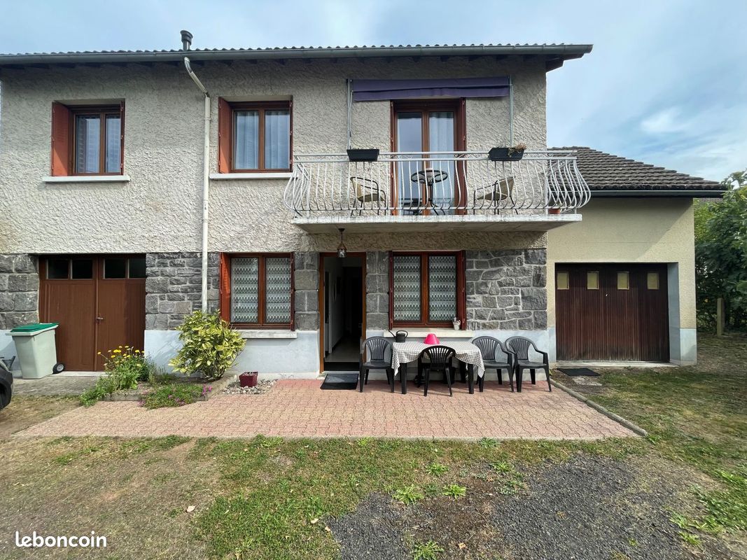 Maison 6 pièces 114 m² · à Saignes · 114 m² · 145 000 €