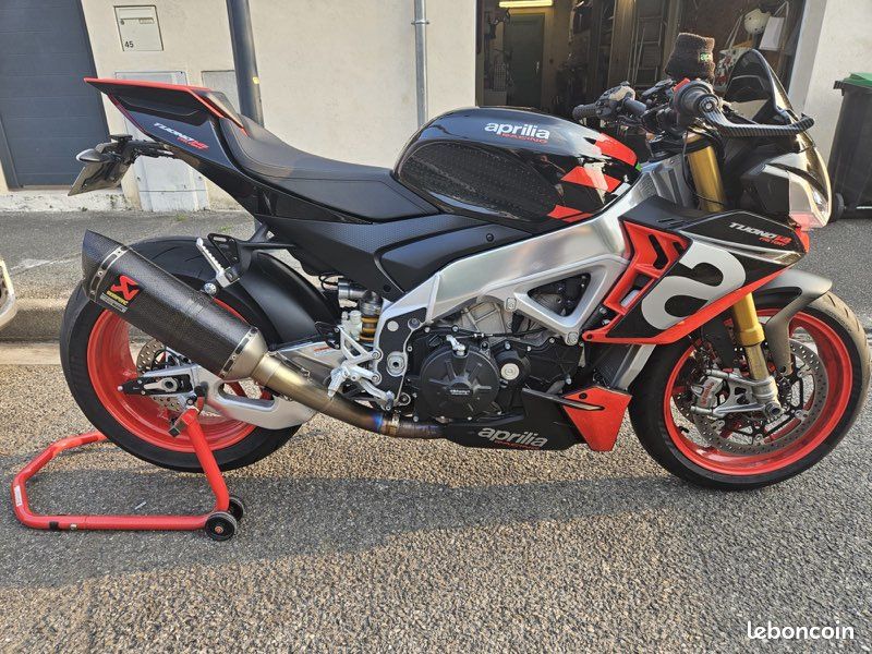 Aprilia Tuono Factory 1100 (image 3)