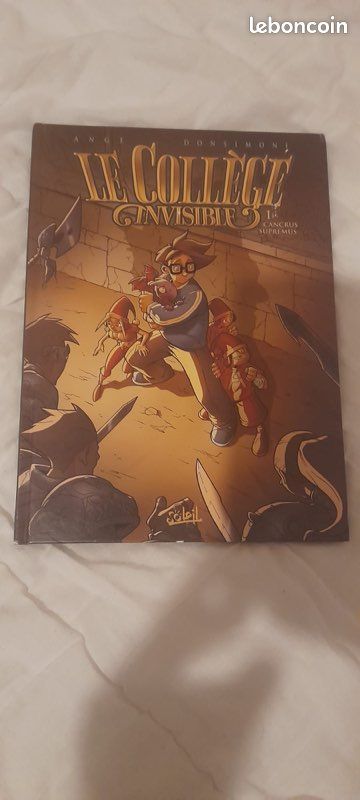 Livre dessin animé (image 1)