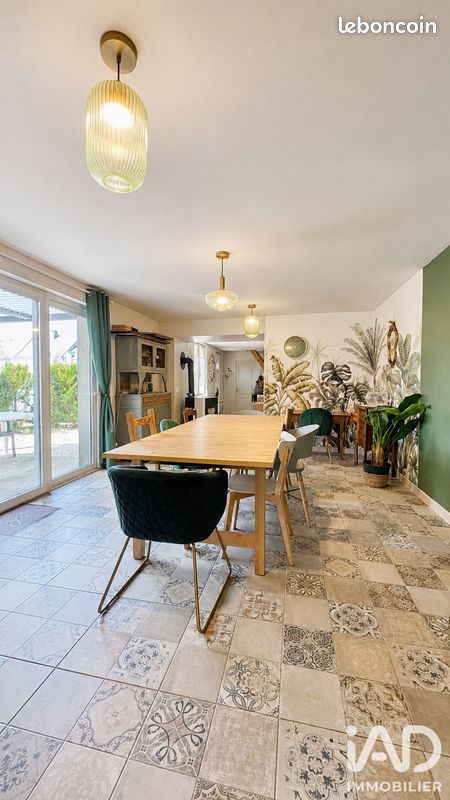 Maison 5 pièces 115 m² · à Beauce la Romaine · 115 m² · 162 000 €