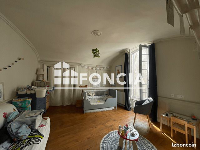 Appartement a louer clermont-ferrand - 3 pièce(s) - 110 m2 - Surfyn