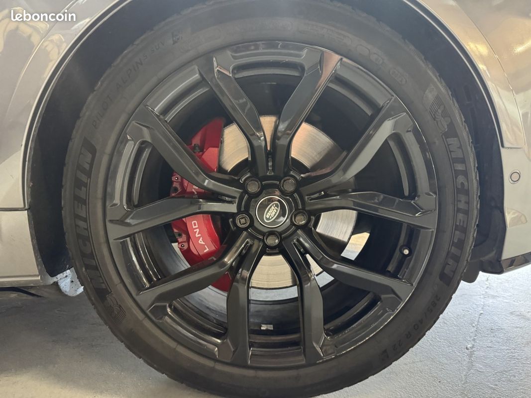 Land Rover Range Rover Sport (2) V8 5.0 575ch SVR Toit Ouvrant CARBONE Phase 2 (image 33)