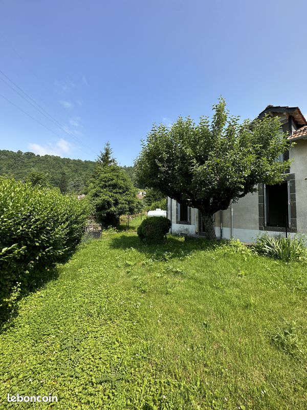 Maison 4 pièces 84 m² · à Saint-Simon · 84 m² · 700 €/mois