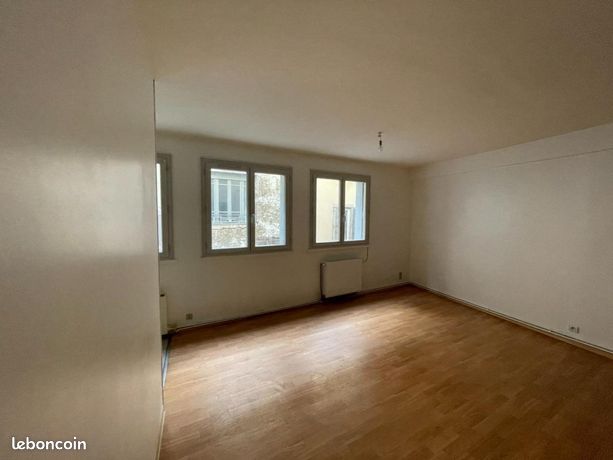 Location appartement 3 pièces Villefranche de Rouergue Tricot - Annonce ...