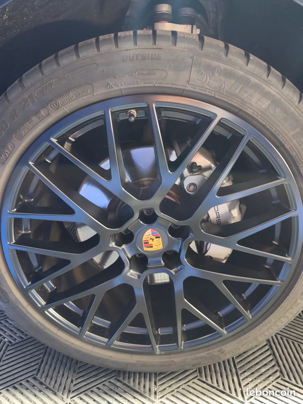 PORSCHE Macan S 3.0 354ch - 2019 - 78 000 km - Suivi complet - Porsche approuved - (image 40)