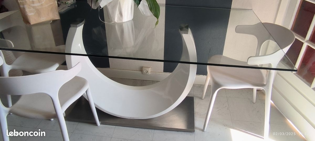 Tableau de salle a manger (image 1)