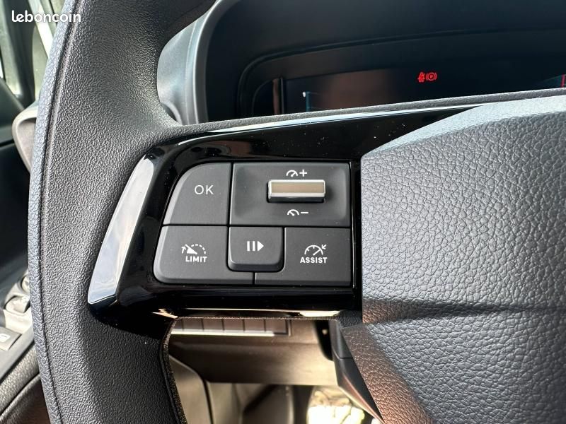 Citroen Berlingo Van M 650kg BlueHDi 100ch S&S Pack Premium Connect (image 13)