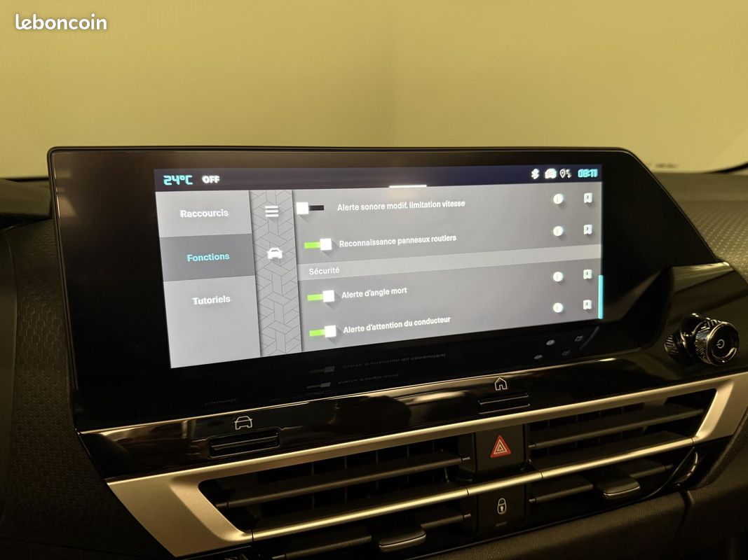 CITROEN C4 III (2) 1.2 HYBRIDE 145 MAX e-DCS6 PACK HIVER TOIT OUVRANT (image 44)