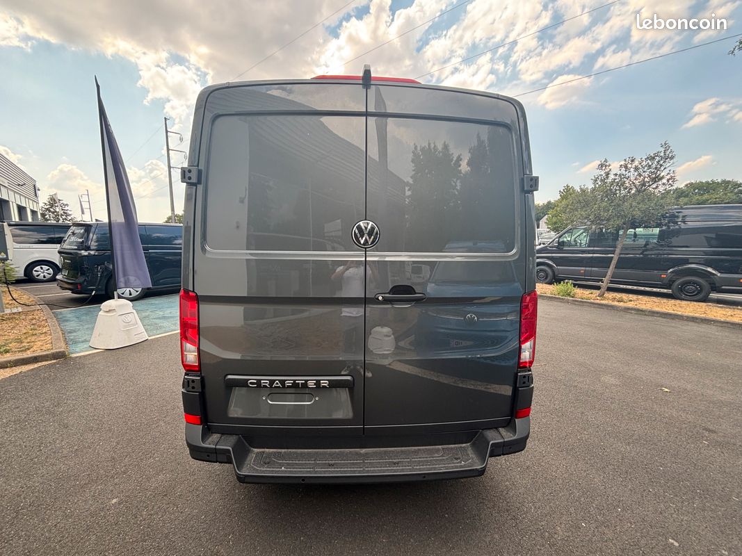 42 900 HT - Volkswagen CRAFTER Fg 2.0 TDI 177ch L3H2 BVA8 Business (image 5)